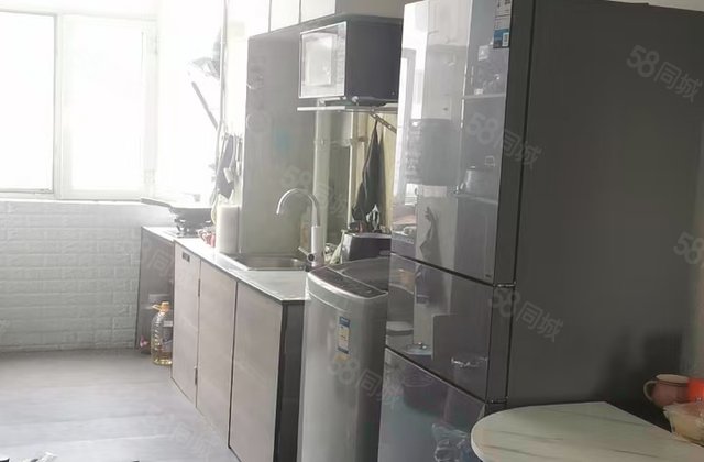 英海小区3室1厅50㎡40万二手房图片