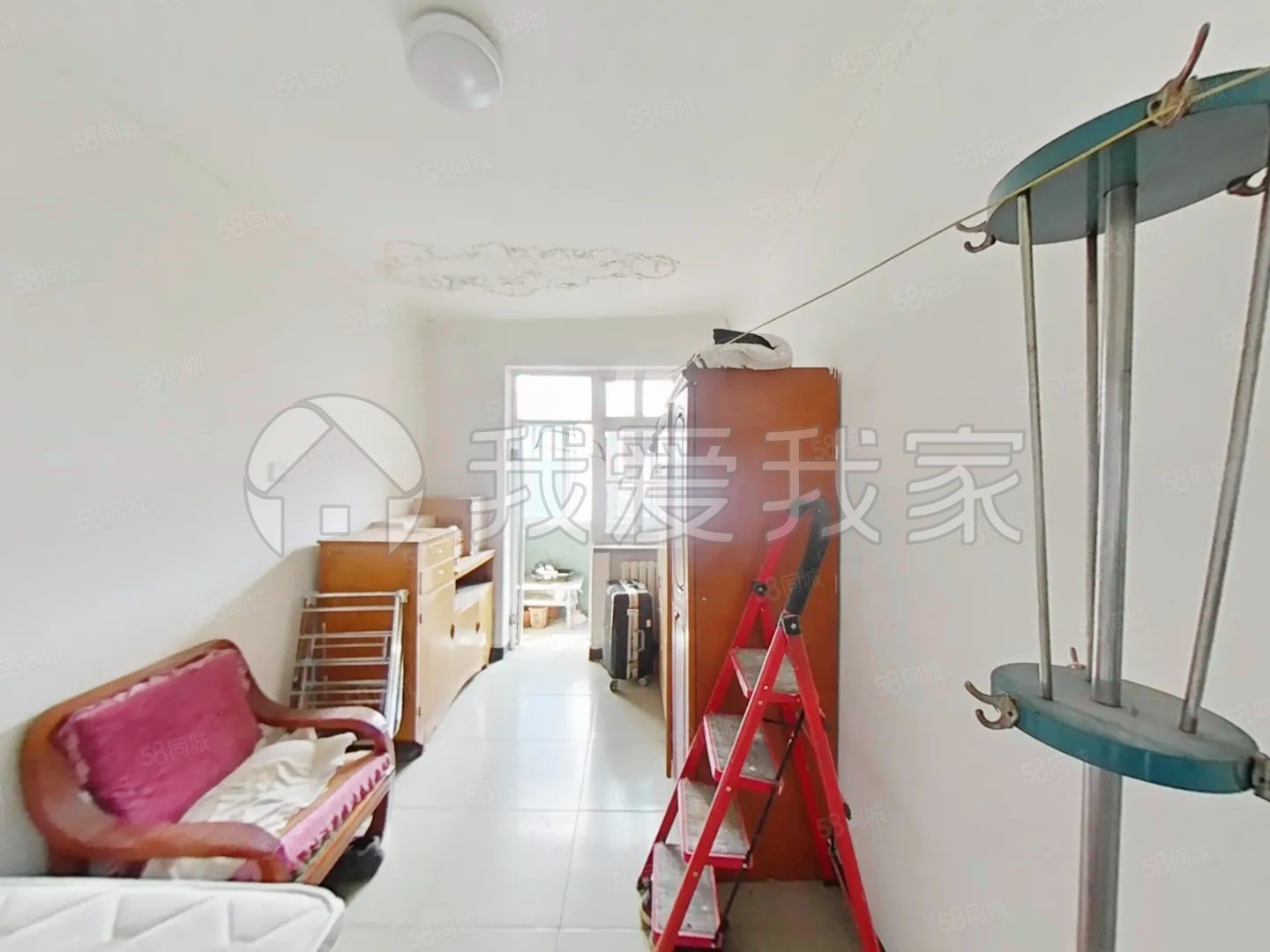 東風南里3室1廳1衛(wèi)69.59㎡東西48萬