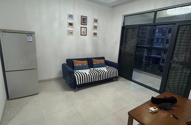 后海温泉小镇1室2厅51㎡33万二手房图片