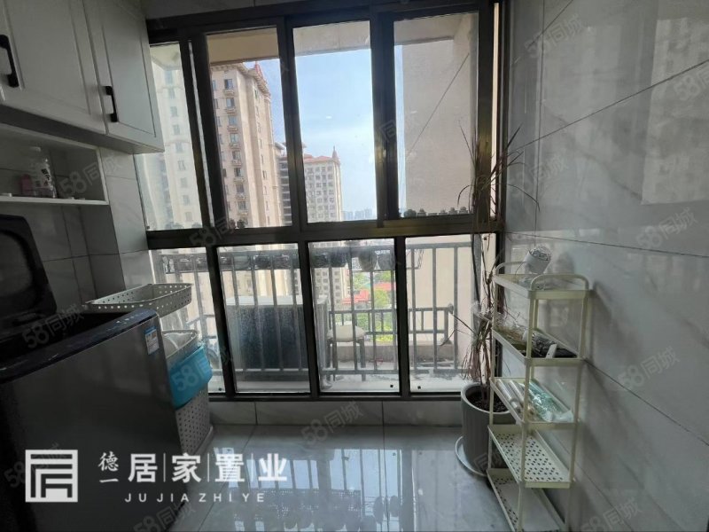 中南世纪锦城3室2厅1卫109㎡南北65.8万