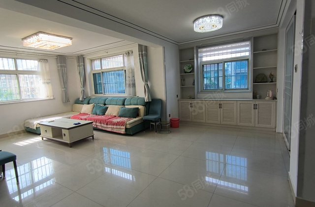 新上！欧景丽都 三室双卫卫多层中间楼层 带大车库 免大税带储