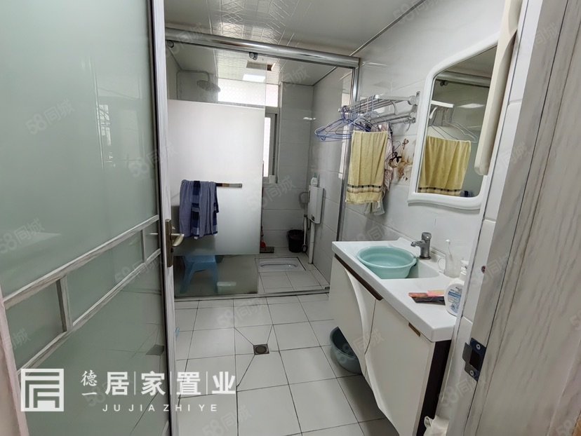 盛世东城4室2厅2卫140.2㎡南北59.8万