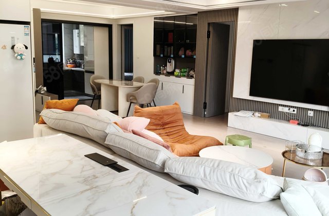 奥园铂誉府3室2厅135㎡220万二手房图片