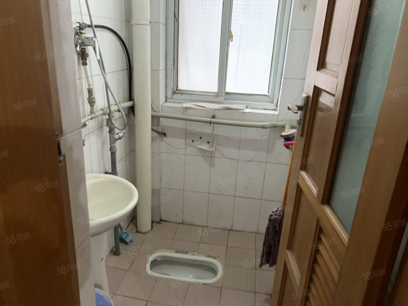 邦达商业城2室2厅1卫74㎡南28.5万