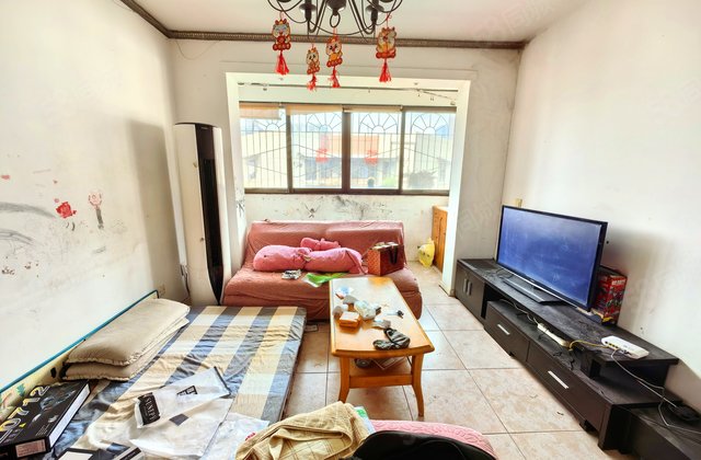 棕南正街8号院3室1厅80.48㎡105万二手房图片