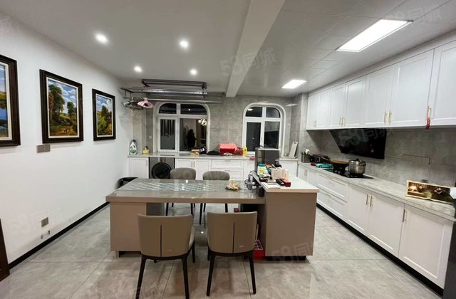 瑞城御园2室2厅130.77㎡82万二手房图片