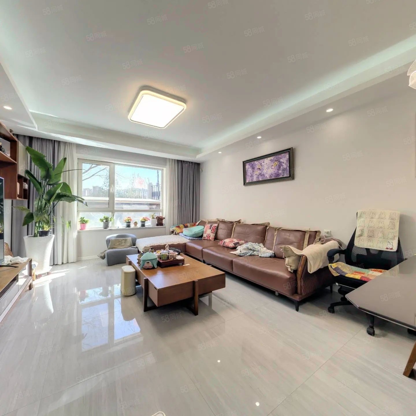 潤(rùn)西山苑4室2廳3衛(wèi)203.19㎡南790萬