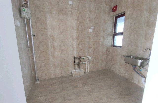 时代中通豪园  119 平中间好楼层  划  实验 带车储