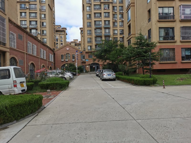 华园电梯房6楼框架精装两室两厅学府佳园花园中路,学府佳园-威海58