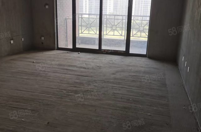 空港新城3室2厅137㎡92万二手房图片