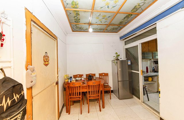 建筑村南区1室1厅37.84㎡45万二手房图片