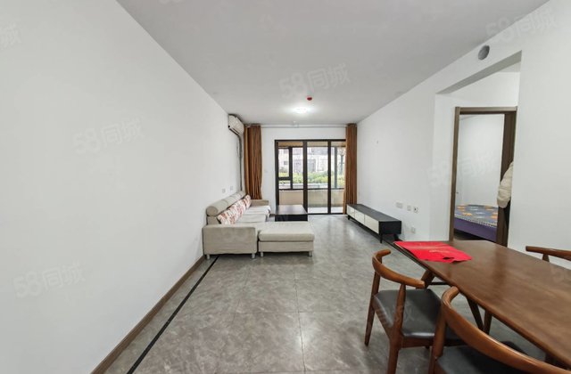 湖语上院，外国语，新一中，三室两厅两卫，带车位