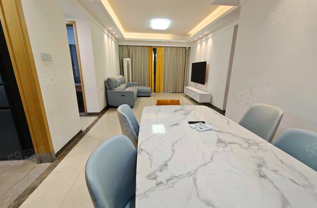 保利云启4室2厅103.29㎡110万二手房图片