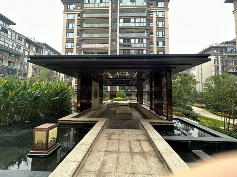 【10图】西区 大地坡邦泰天誉165平带字母车位195万,邦泰天誉-宜宾58