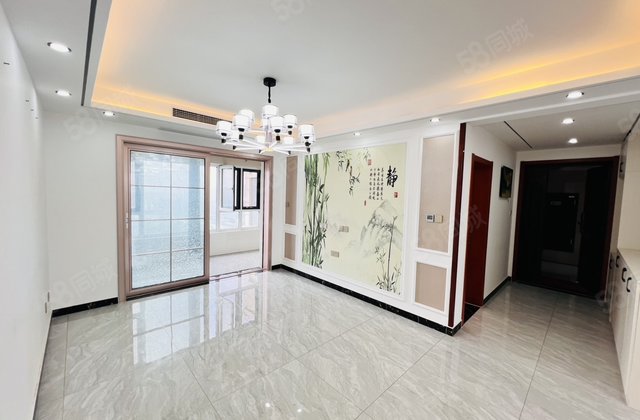 二中旁 锦绣学府 三叶草 双阳台 精装三居室 免大税 观景房