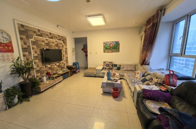 边户 双阳台 金柱大学城三室 免大税 好楼层 送储 全明户型