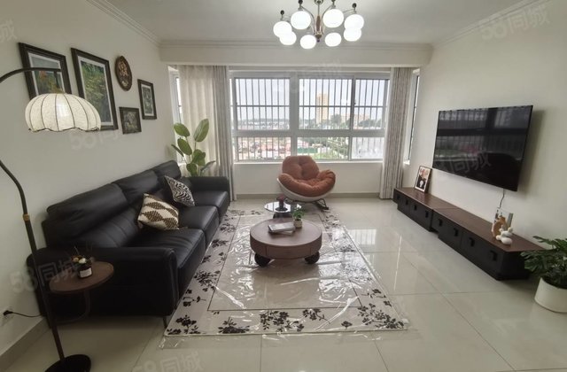 急售香江北精装电梯好房西边户三室免大税带储藏室随时看房有钥匙