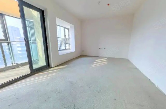 恒大中央广场二期云门4室2厅167.97㎡320万二手房图片