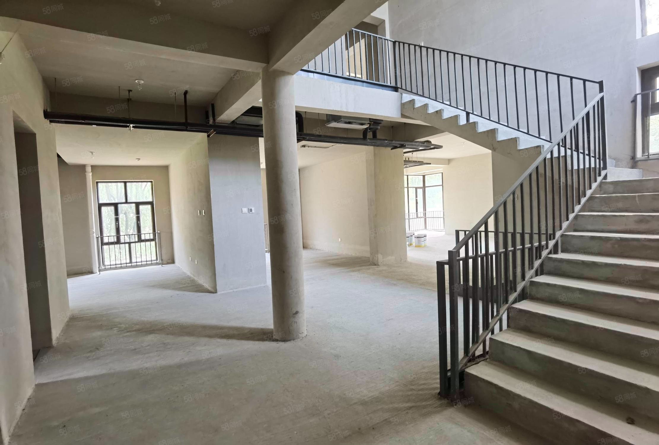 雁棲半島5室3廳4衛(wèi)471㎡南北3850萬