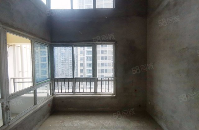 汇景铂庭1室1厅61㎡45.5万二手房图片