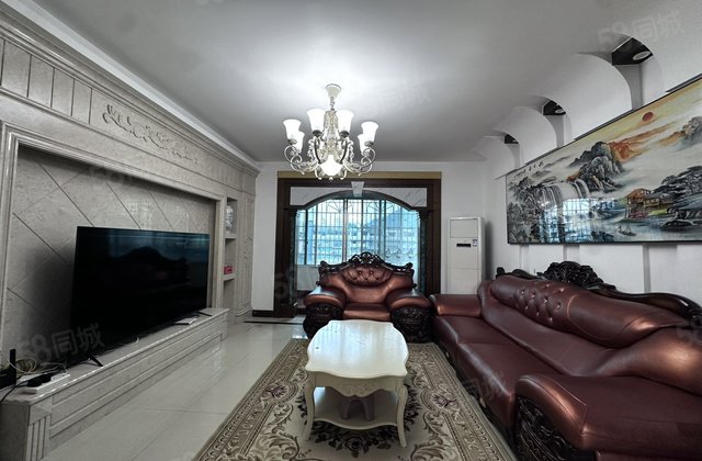 金滩数码城6室2厅191㎡78.8万二手房图片