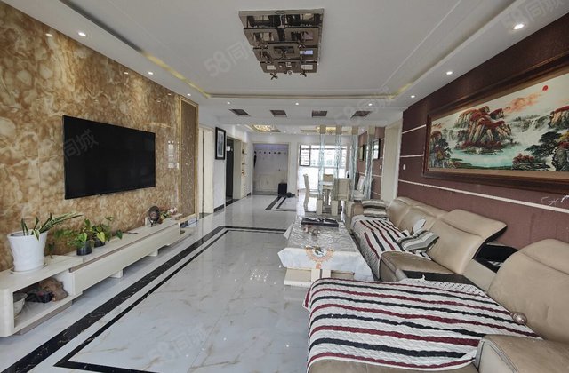 光明  旁 阿卡四期三叶草户型   楼层 诚心出售