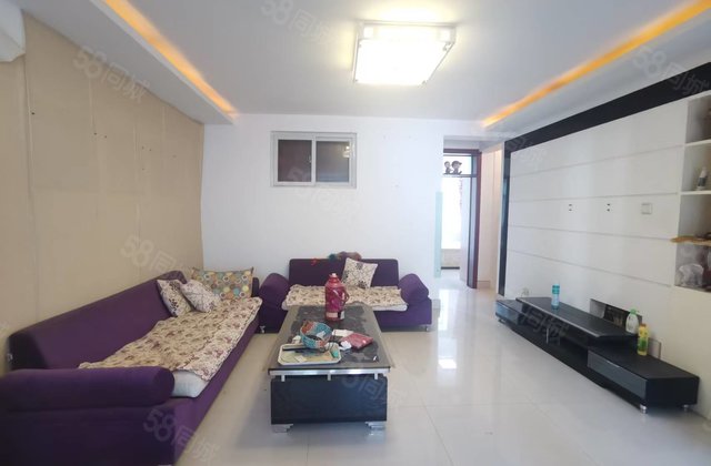 汽车站万达附近 一楼带五十多平的院子 伟业中华苑 建设路