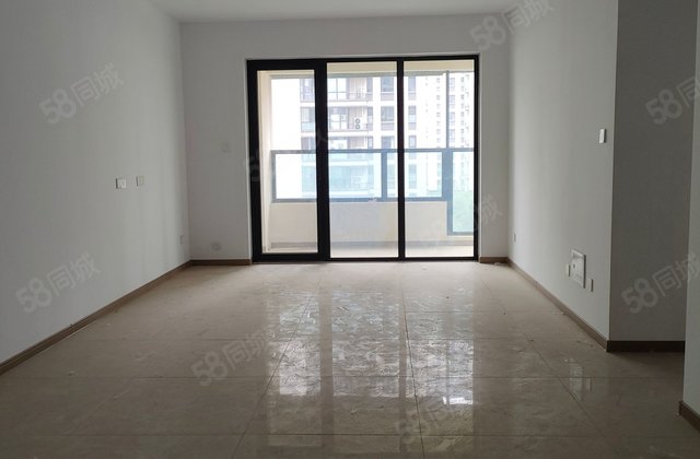 城市玖玺 新房未住 送车储