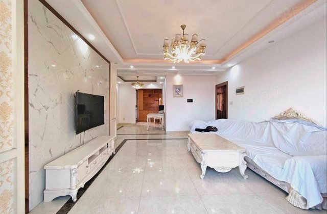 大步海滨花园3室2厅129.01㎡90万二手房图片