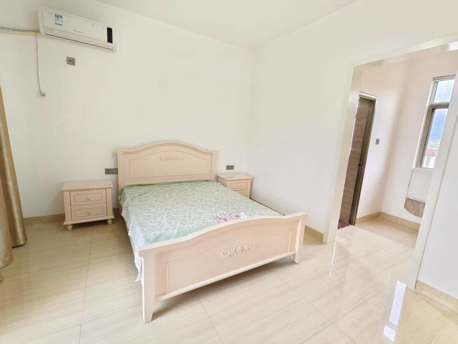 韶关碧桂园4室2厅4卫224㎡南138万