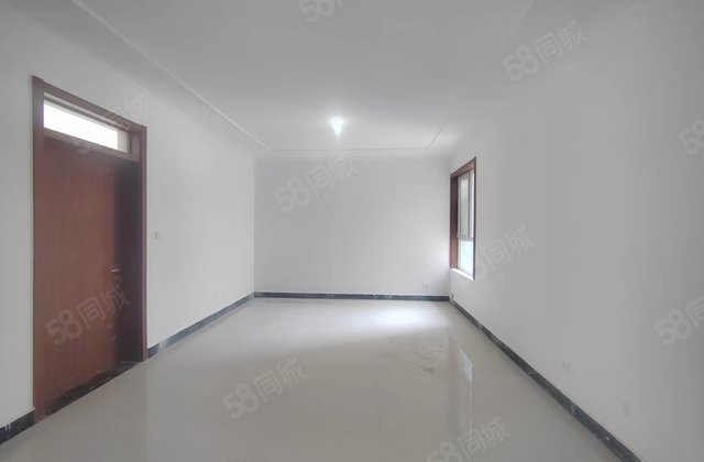 东昌东校 全新未住 带车位储藏室免大税 可按揭 随时看房