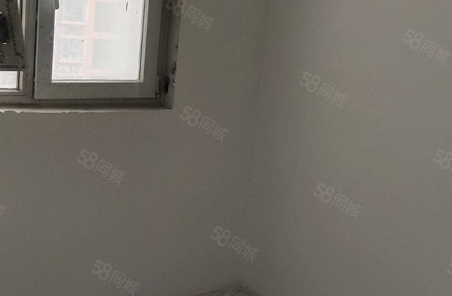 卓冠美景城3室2厅137㎡76万二手房图片