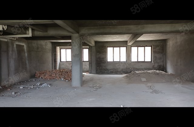 林岙小区3室1厅157.95㎡42万二手房图片