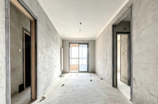 中建观湖珑府3室2厅135.34㎡70万二手房图片