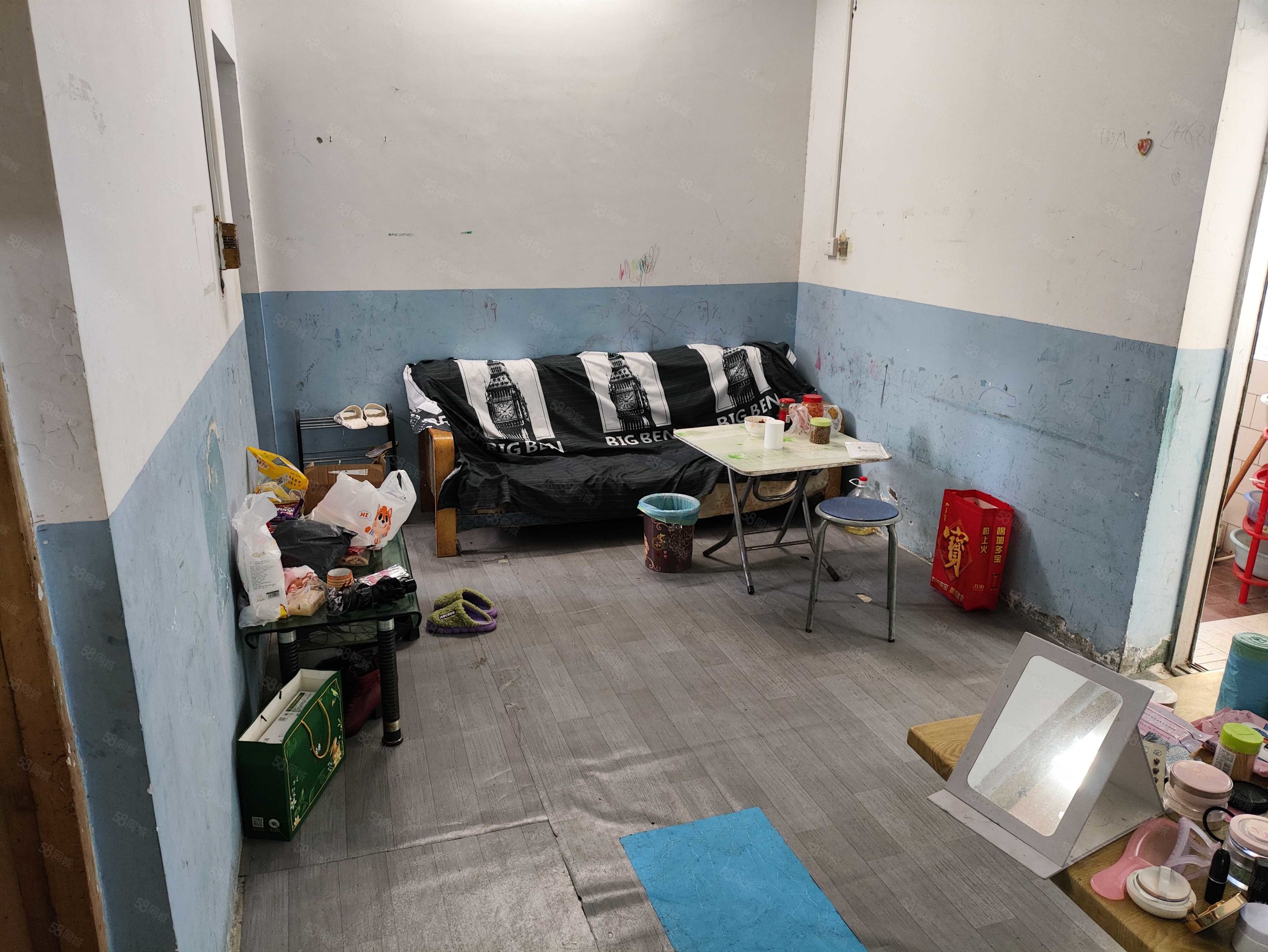 锦华苑3室1厅1卫67.06㎡东西28.8万