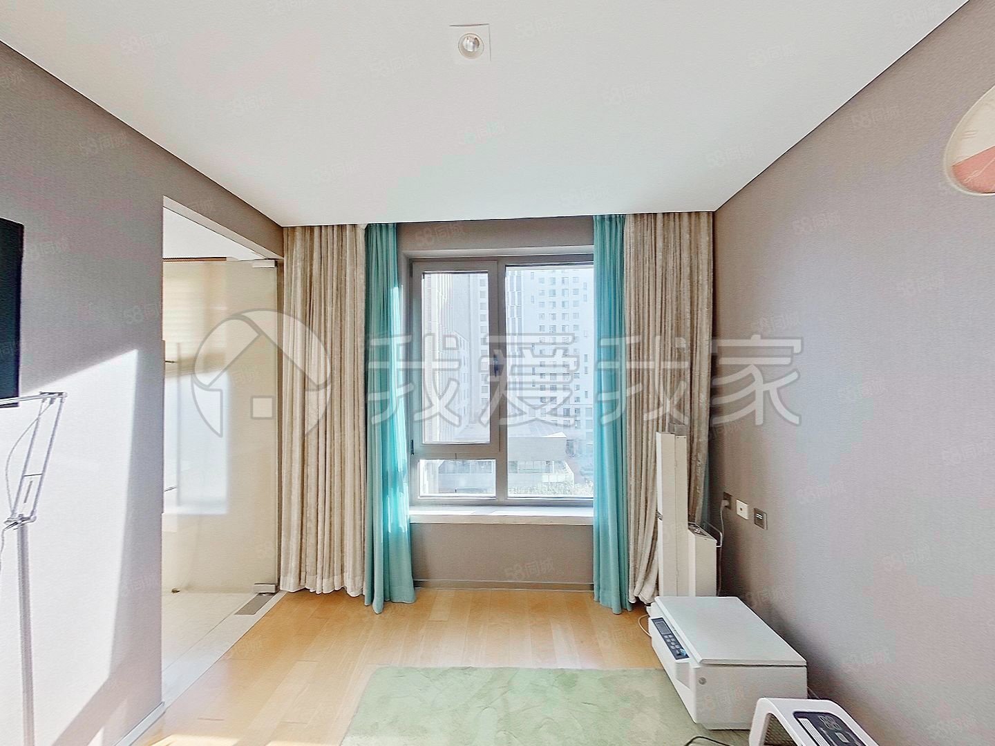 萬(wàn)科公園五號(hào)1室2廳1衛(wèi)91.87㎡南688萬(wàn)