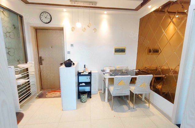 隆都翡翠湾2室1厅52.74㎡31万二手房图片