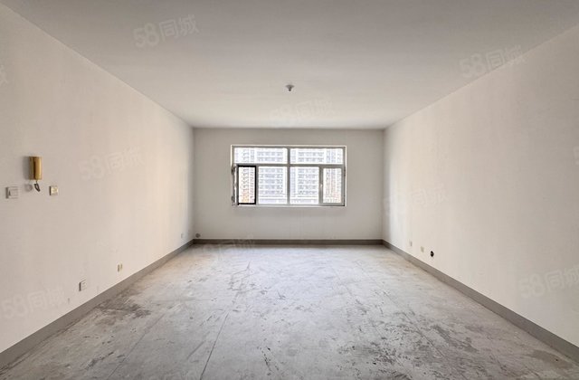 孟达国际新城A3区3室2厅173㎡136万二手房图片