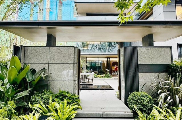 锐力领峰4室2厅126.47㎡159万二手房图片