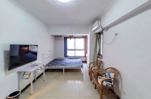 滨河皓月园1室0厅42.72㎡92万二手房图片