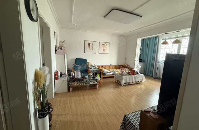 漓江路23号小区2室1厅63.22㎡33万二手房图片