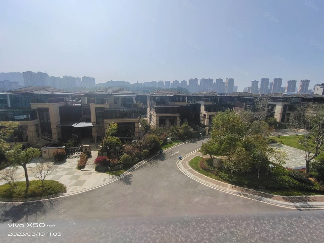 毛胚三房两卫,大阳台位置好,港中旅公元-宜春58同城