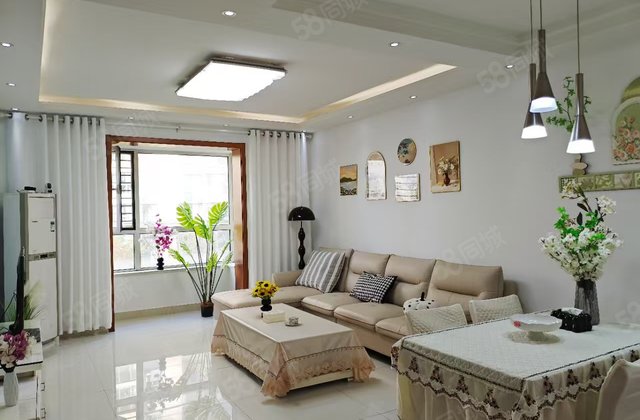 急售 开发区 星光东昌丽都 精装三室两厅两卫 带车储 随时看