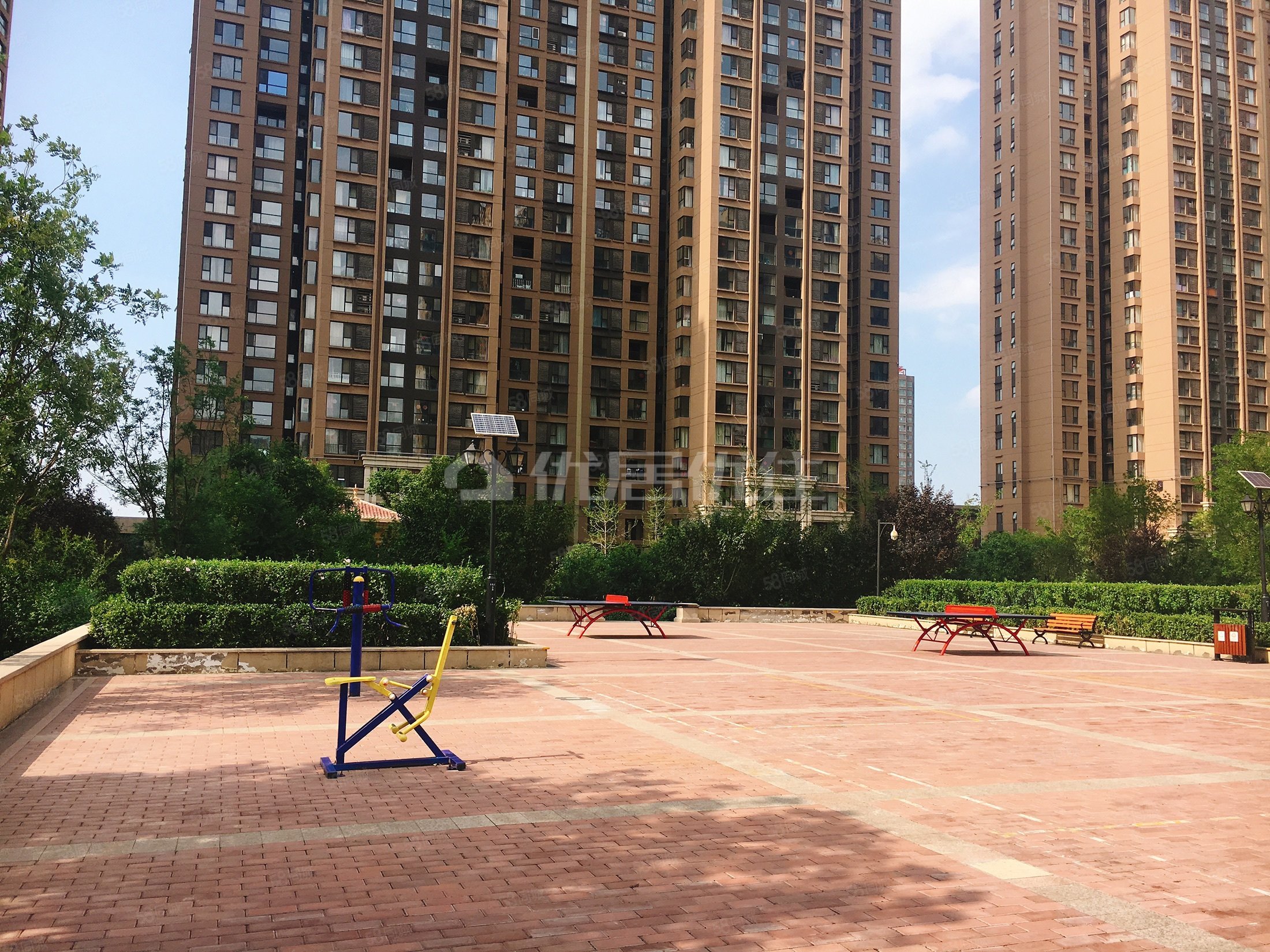 三桥地铁口 保利金香槟 毛坯三室 纯南户型 企业力荐诚意出售