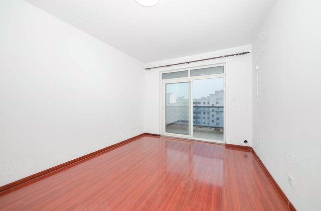 宏立瑞园3室2厅116.55㎡298万二手房图片