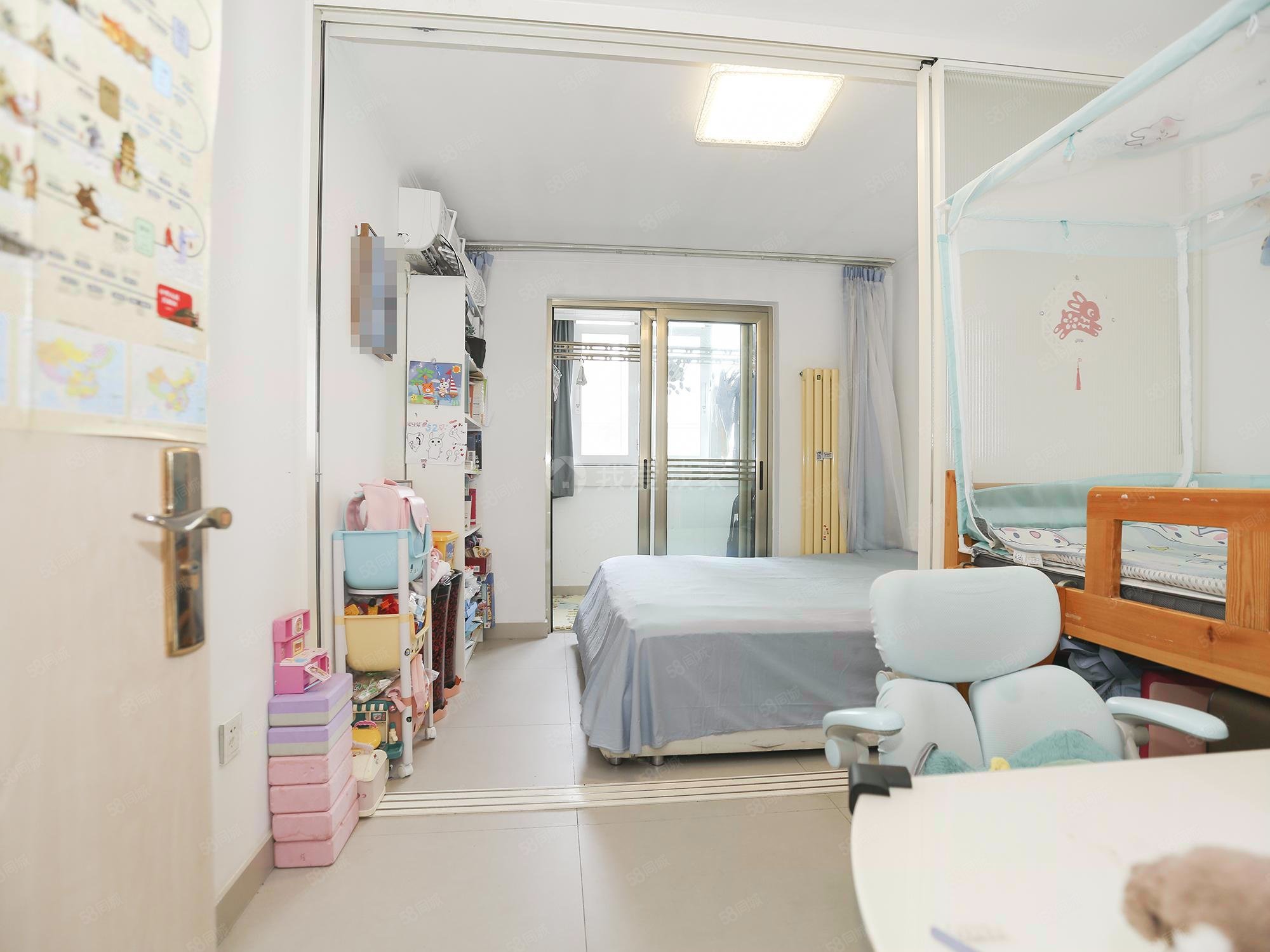 通惠南路小區(qū)2室1廳1衛(wèi)65.62㎡東西230萬