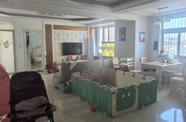 上海现代城3室2厅2卫