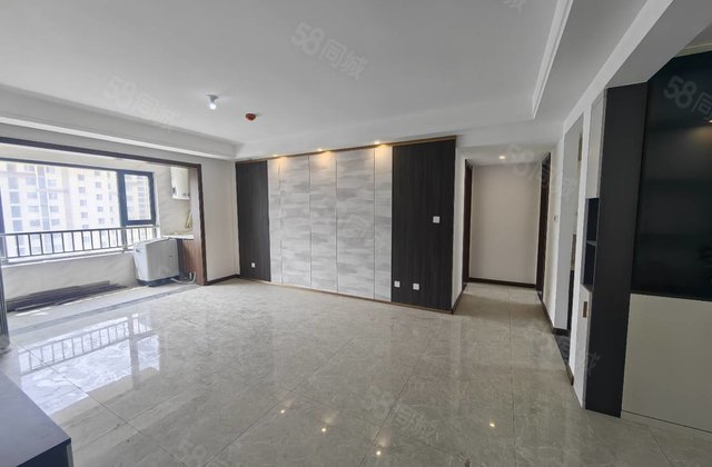 九州新城 好楼层 精装为住  车位储藏室免大税 看房有钥匙