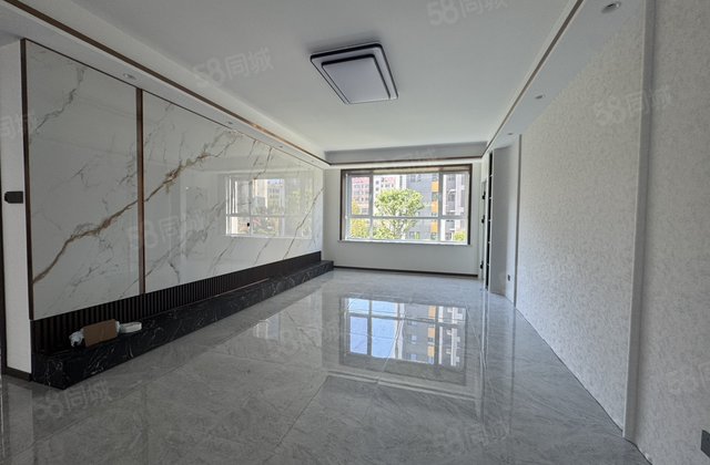 黛湖家园3室2厅146㎡85万二手房图片