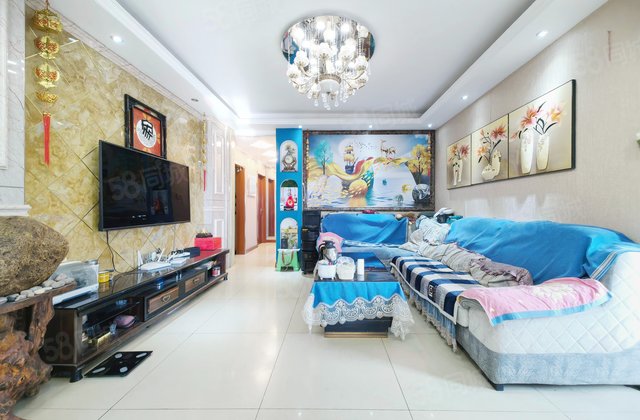 花园小城4室2厅135.6㎡115万二手房图片